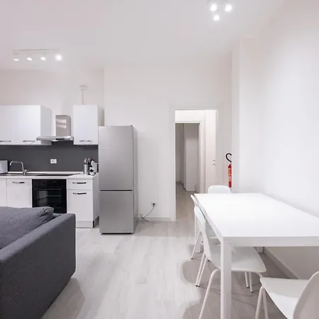 Novegro Linate Apartman *